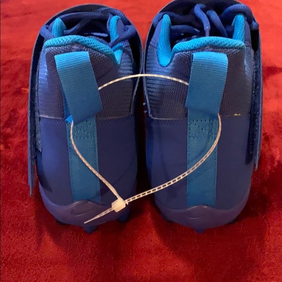 🆕Nike Alpha Menace Varsity 2, football cleats - Picture 4 of 16